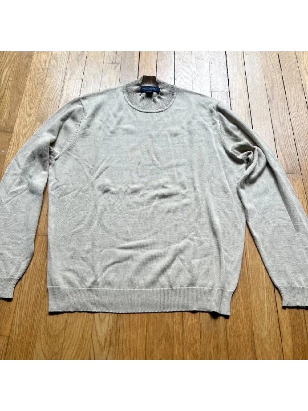 Vintage Brooks Brothers M Beige Gold Silk Blend Long Sleeve Mock Neck Sweater